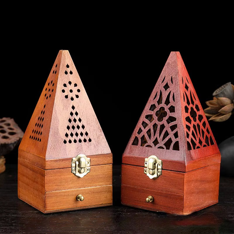 1 Pcs Antique Aromatherapy Box Sandalwood Pine Wood Hollow Home Incense Burner Creative Pyramid